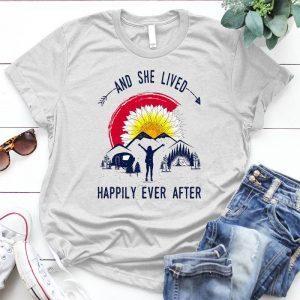 And She Lived Happyly Ever After Sunflower Image Girl Quote, Girl Slogan, Beautiful Life For Girl, Sunflower Image