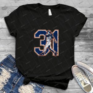 31 - Piazza - Vintage - 73 - Gift Idea Shirt For Men Tee For Women Classic Retro Vintage Graphic T-Shirt
