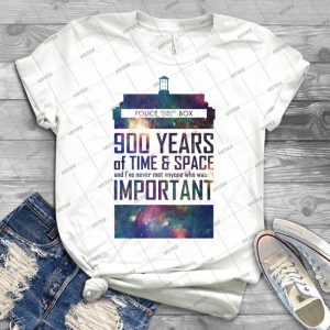 900 Years Of Time And Space 81 - Vintage Men's Shirt Tshirt For Women Classic Handmade Shirt Retro Graphic Tee