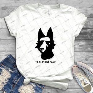 A Blatant Fake - Gift Idea Shirt For Men Tee For Women Classic Retro Vintage Graphic T-Shirt