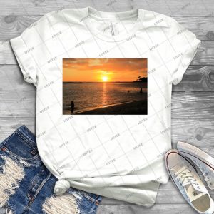 Ala Moana Beach - Best Unisex Trending Handmade T-shirt Gift Idea For Men T-shirt For Woman