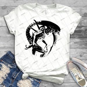 Alien Black & White 75 - Best Unisex Trending Handmade T-shirt Gift Idea For Men T-shirt For Woman