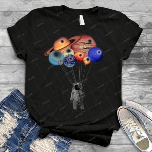 Astronaut Balloons - Best Unisex Trending Handmade T-shirt Gift Idea For Men T-shirt For Woman