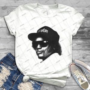 BW Eazy-E 77 - Gift Idea Shirt For Men Tee For Women Classic Retro Vintage Graphic T-Shirt