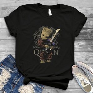 Baby Yoda Holding Q U E E N Guitar - Q U E E N logo - Music Lovers - Rock Music - The Legend Of Music Best Handmade Shirt