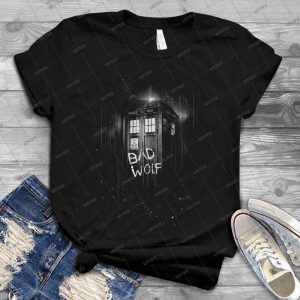 Bad Wolf 42 - Vintage Mens Shirt Tshirt For Women Classic Handmade Shirt Retro Graphic Tee