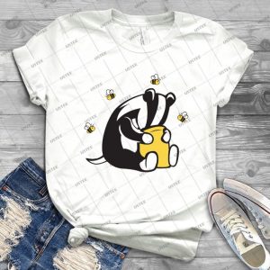 Badgers Like Honey Too 24 - Vintage Men's Shirt Tshirt For Women Classic Handmade Shirt Retro Graphic Tee