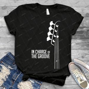 Bass Player - In Charge Of The Groove - Bass Guitarist - Bassist 40 - Vintage Mens Shirt Tshirt For Women Classic Handmade Shirt Retro Graphic Tee