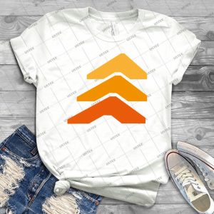 Be Right Back - Gift Idea Shirt For Men Tee For Women Classic Retro Vintage Graphic T-Shirt