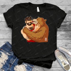 Bear Kiss-No Background - Best Unisex Trending Handmade T-shirt Gift Idea For Men T-shirt For Woman