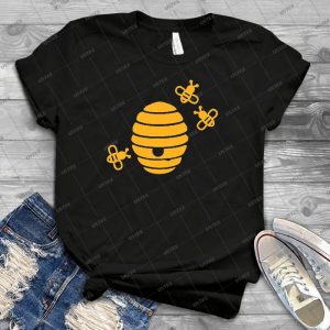 Bees Honeycomb - Best Unisex Trending Handmade T-shirt Gift Idea For Men T-shirt For Woman