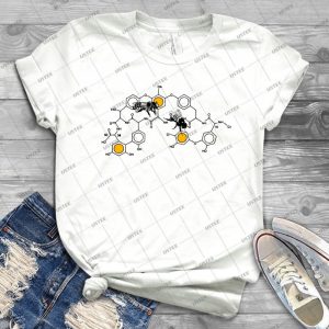 Bees Making Honey On Macromolecular Structure As A Bee House  21 - Gift Idea Shirt For Men Tee For Women Classic Retro Vintage Graphic T-Shirt