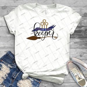 Black I M A Keeper Pun-Blue - Gift Idea Shirt For Men Tee For Women Classic Retro Vintage Graphic T-Shirt