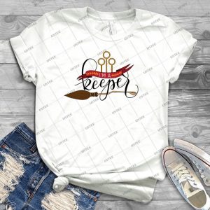 Black I M A Keeper Pun-Red - Gift Idea Shirt For Men Tee For Women Classic Retro Vintage Graphic T-Shirt