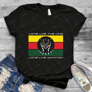 Black Panther Wakanda Flag - Gift Idea Shirt For Men Tee For Women Classic Retro Vintage Graphic T-Shirt