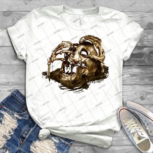 Black Sails Golden Skull - Best Unisex Trending Handmade T-shirt Gift Idea For Men T-shirt For Woman