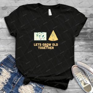 Character Building-Smelly Cheese - Gift Idea Shirt For Men Tee For Women Classic Retro Vintage Graphic T-Shirt