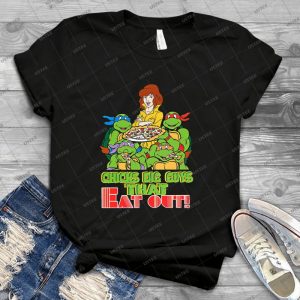 Chicks Dig Guys That Eat Out 99 - Vintage Mens Shirt Tshirt For Women Classic Handmade Shirt Retro Graphic Tee