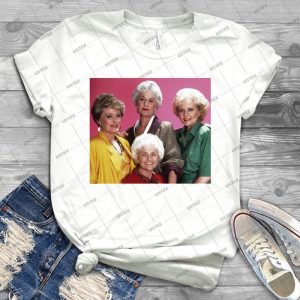 Classic Golden Girls 19 - Gift Idea Shirt For Men Tee For Women Classic Retro Vintage Graphic T-Shirt