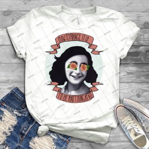 Communist Daughter 32 - Vintage Men's Shirt Tshirt For Women Classic Handmade Shirt Retro Graphic Tee