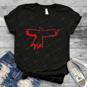 Crow In Red - Best Unisex Trending Handmade T-shirt Gift Idea For Men T-shirt For Woman