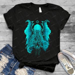 Cthulhu T Shirt - Gift Idea Shirt For Men Tee For Women Classic Retro Vintage Graphic T-Shirt