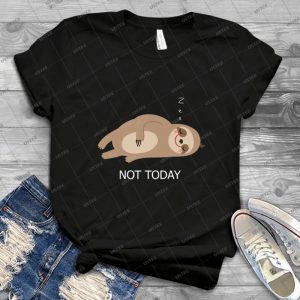 Cute Sloth Dreaming Shirt - Best Unisex Trending Handmade T-shirt Gift Idea For Men T-shirt For Woman