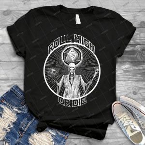 D20 Reaper-Roll High Or Die D&D-Dungeons & Dragons - Gift Idea Shirt For Men Tee For Women Classic Retro Vintage Graphic T-Shirt