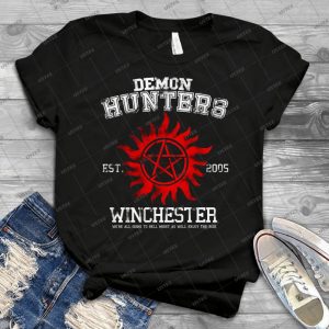 Demon Hunters - Gift Idea Shirt For Men Tee For Women Classic Retro Vintage Graphic T-Shirt