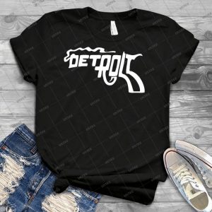 Detroit Smoking Gun - Best Unisex Trending Handmade T-shirt Gift Idea For Men T-shirt For Woman