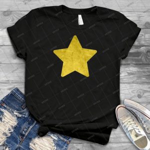 Distressed Rock Universe - Gift Idea Shirt For Men Tee For Women Classic Retro Vintage Graphic T-Shirt