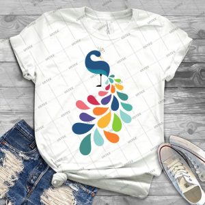 Dreamy Petal - Gift Idea Shirt For Men Tee For Women Classic Retro Vintage Graphic T-Shirt
