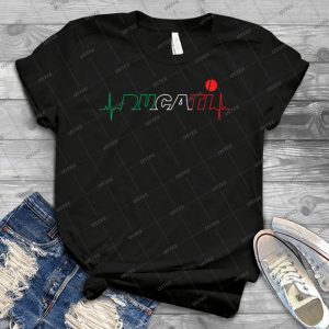 Duc@ti Heart Beat - Gift Idea Shirt For Men Tee For Women Classic Retro Vintage Graphic T-Shirt