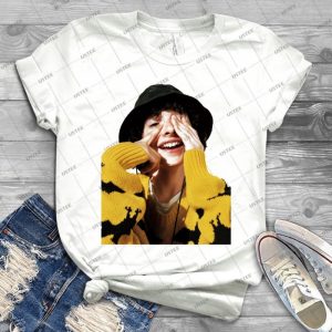 Finn  T Shirt 92 - Gift Idea Shirt For Men Tee For Women Classic Retro Vintage Graphic T-Shirt