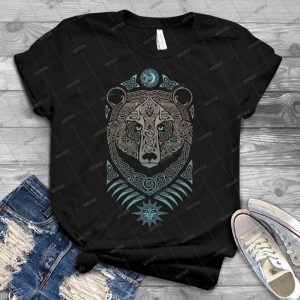 Forest Lord - Gift Idea Shirt For Men Tee For Women Classic Retro Vintage Graphic T-Shirt