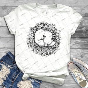 Fox Sleeping In Flowers 87 - Gift Idea Shirt For Men Tee For Women Classic Retro Vintage Graphic T-Shirt