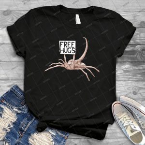 Free Hugs - Vintage Men's Shirt Tshirt For Women Classic Handmade Shirt Retro Graphic Tee