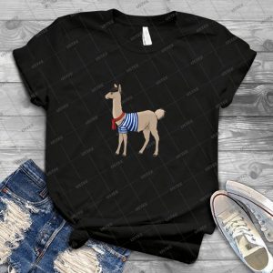 French The Llama 91 - Gift Idea Shirt For Men Tee For Women Classic Retro Vintage Graphic T-Shirt
