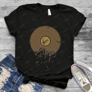 Get Digital 77 - Vintage Men's Shirt Tshirt For Women Classic Handmade Shirt Retro Graphic Tee