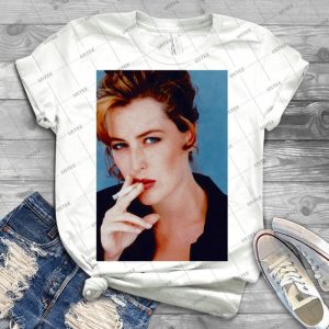 Gillian Anderson Smoking - Best Unisex Trending Handmade T-shirt Gift Idea For Men T-shirt For Woman