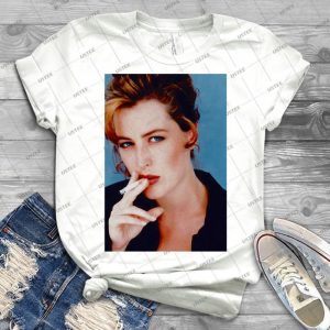 Gillian Anderson Smoking 90 - Gift Idea Shirt For Men Tee For Women Classic Retro Vintage Graphic T-Shirt