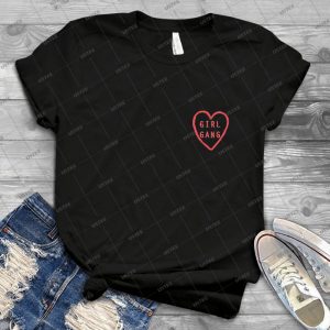 Girl Gang 26 - Vintage Men's Shirt Tshirt For Women Classic Handmade Shirt Retro Graphic Tee