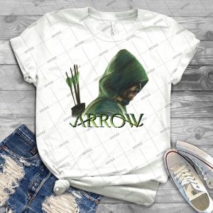 Green Arrow - Gift Idea Shirt For Men Tee For Women Classic Retro Vintage Graphic T-Shirt