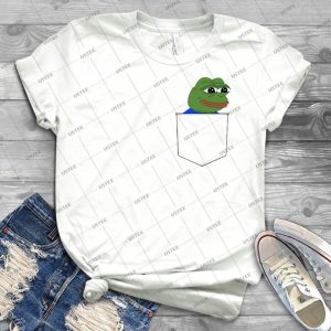 Happy Pocket Pepe - Gift Idea Shirt For Men Tee For Women Classic Retro Vintage Graphic T-Shirt