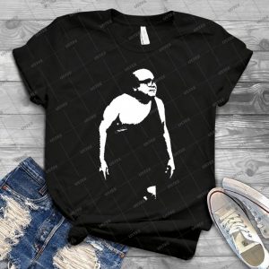 Hombre Basura - Gift Idea Shirt For Men Tee For Women Classic Retro Vintage Graphic T-Shirt