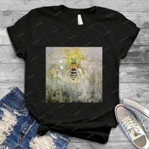 Honeybee - Gift Idea Shirt For Men Tee For Women Classic Retro Vintage Graphic T-Shirt