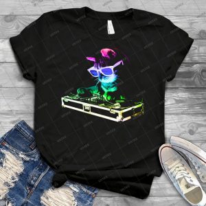 House Cat - Rainbow Dj Kitty - - Gift Idea Shirt For Men Tee For Women Classic Retro Vintage Graphic T-Shirt