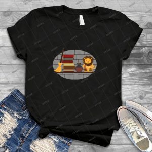 House Shelf-Lion - Grey Background - - Best Unisex Trending Handmade T-shirt Gift Idea For Men T-shirt For Woman