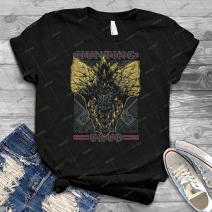 Hunting Club- Nergigante - Gift Idea Shirt For Men Tee For Women Classic Retro Vintage Graphic T-Shirt