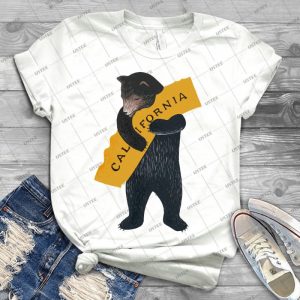 I Love California Bear Hug - Best Unisex Trending Handmade T-shirt Gift Idea For Men T-shirt For Woman